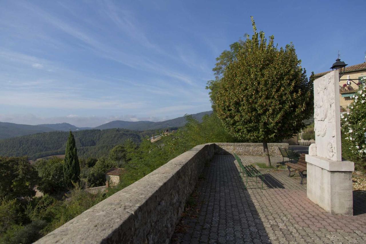 Agriturismo La Via Dell'Oliviera Ciciano المظهر الخارجي الصورة