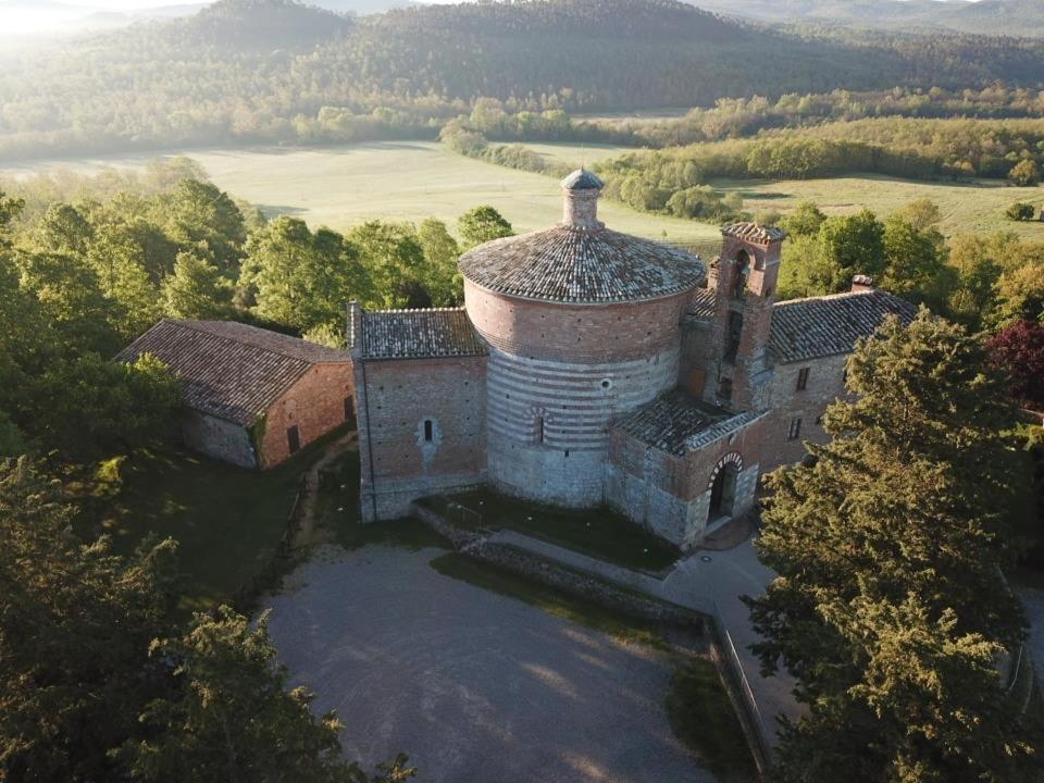 Agriturismo La Via Dell'Oliviera Ciciano المظهر الخارجي الصورة